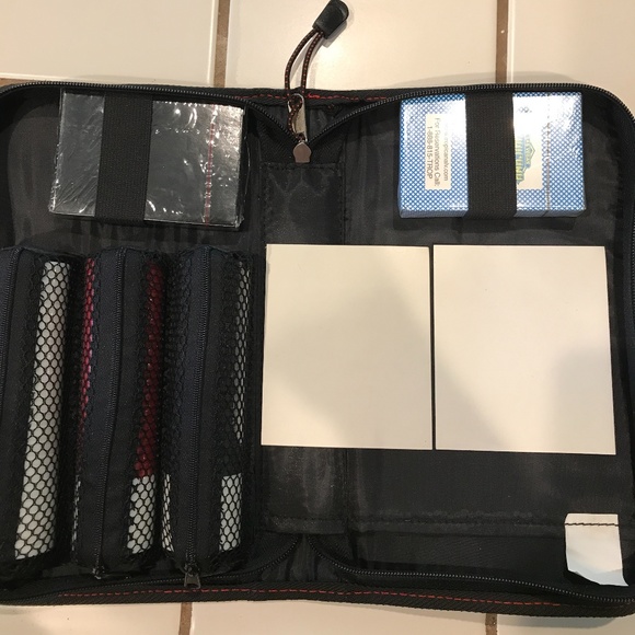 Poker chip set. - Picture 6 of 7